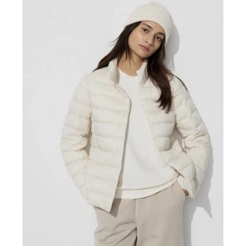 Uniqlo Ultra Light Down Jacket Full Zip Puffer Coat Packable Off White SZ XS